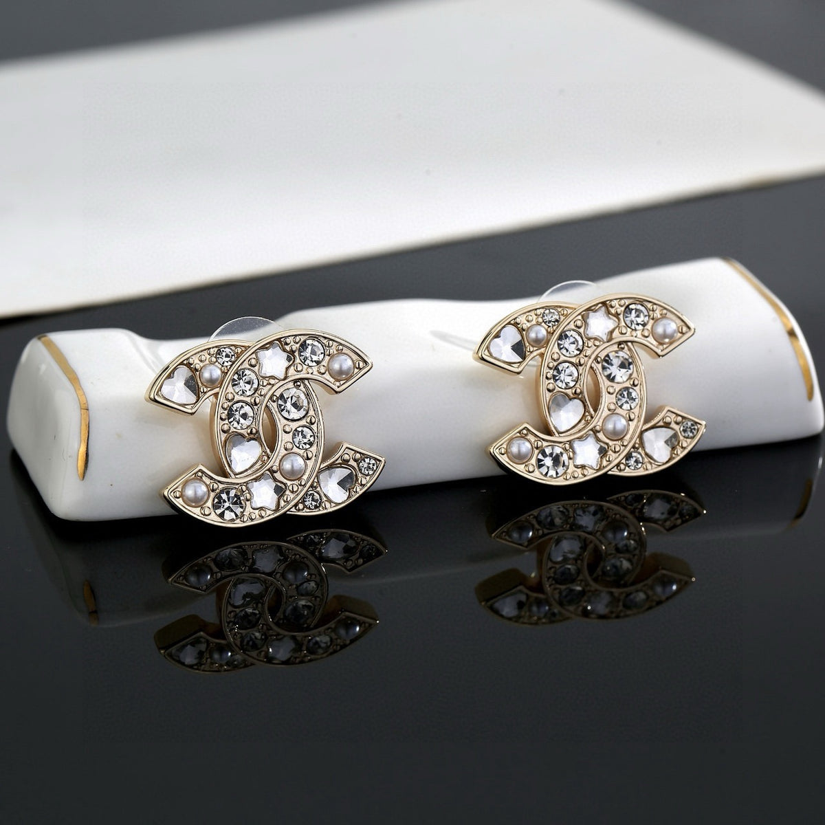 Chanel Interlocking C Gold-Tone Star Stud Earrings - album image 4