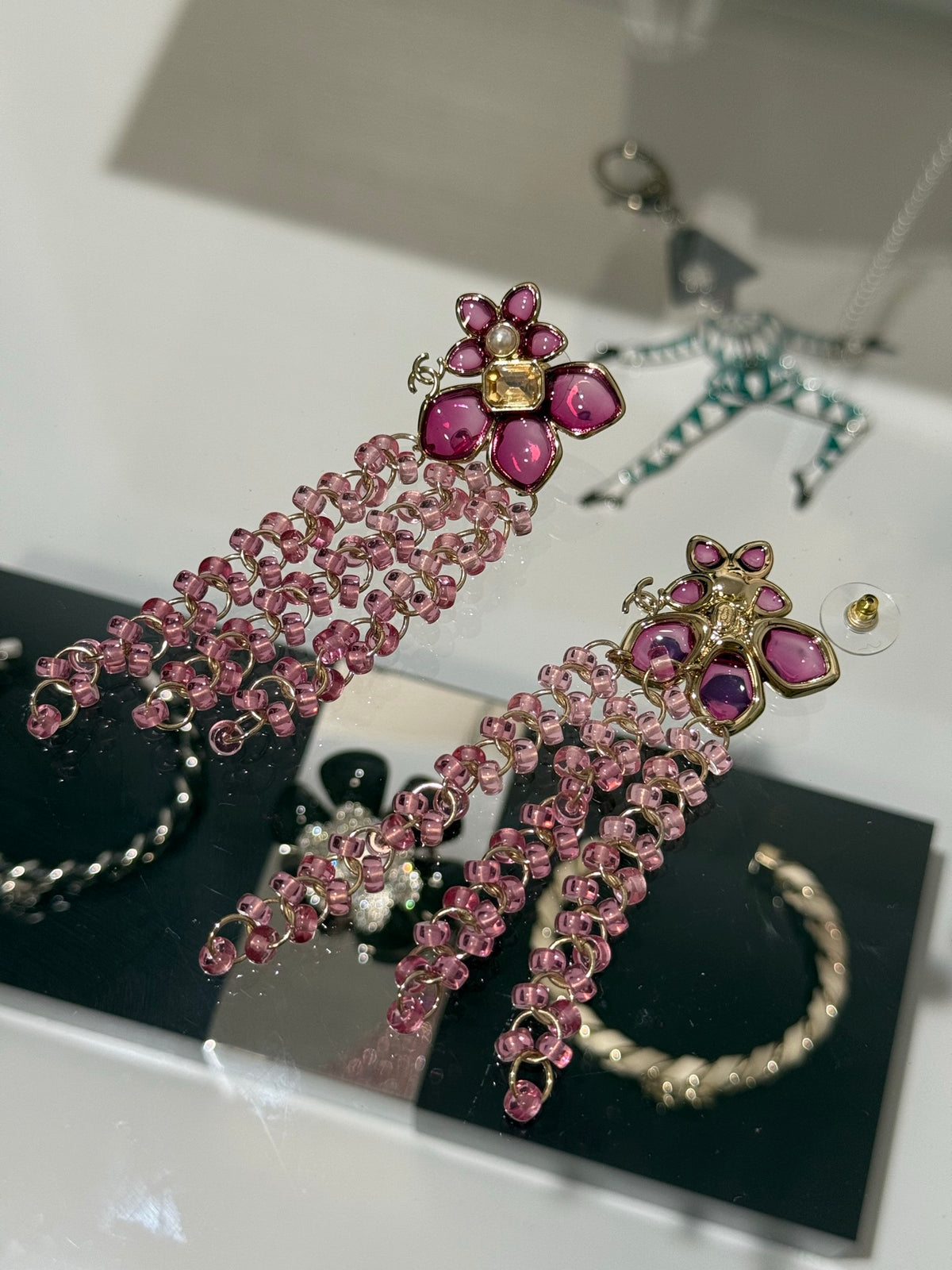 Chanel Interlocking C Resin Gold-Tone Pink Pearl Earrings - album image 6