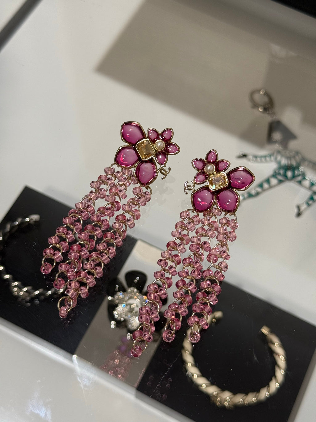 Chanel Interlocking C Resin Gold-Tone Pink Pearl Earrings - album image 3
