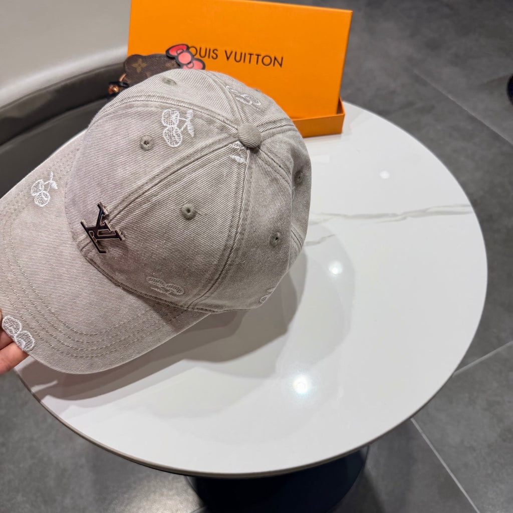 Louis Vuitton Baseball Cap - image 6