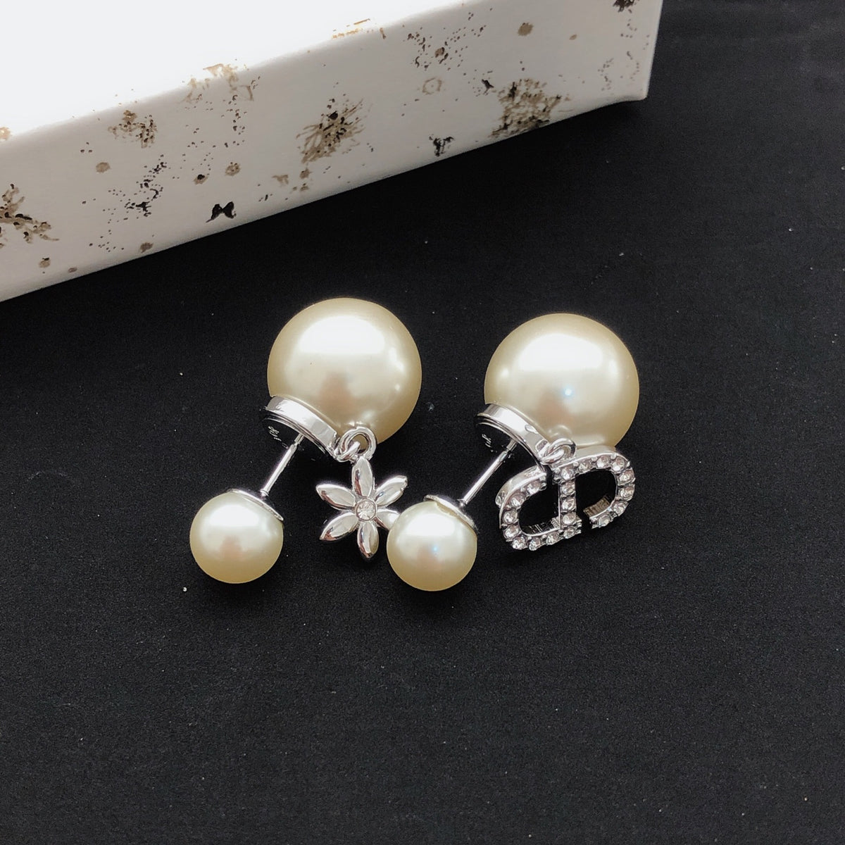 Dior Silver-Tone Asymmetric Star CD Earrings - product image 6