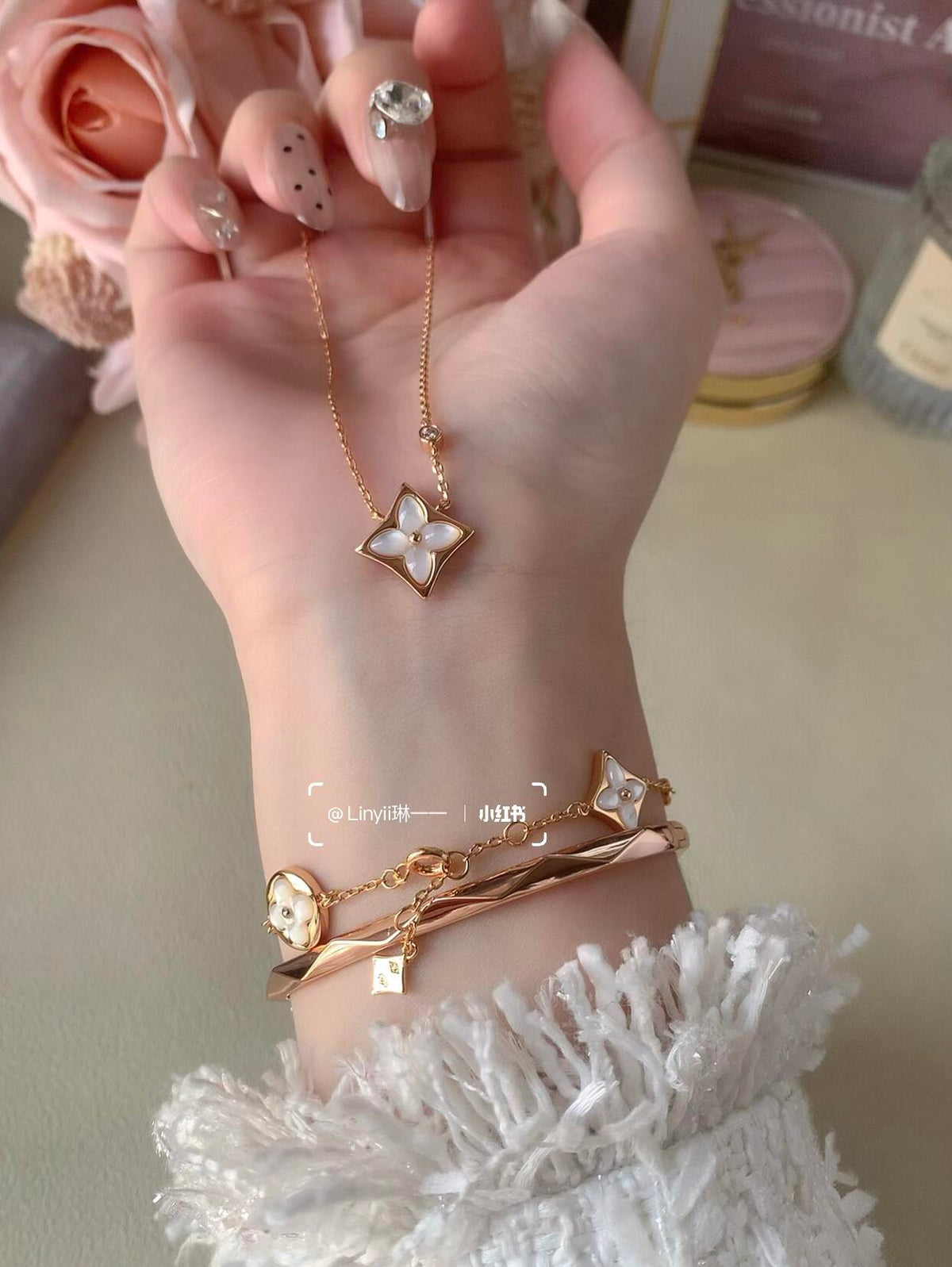 Louis Vuitton Rose Gold-Tone Gold-Tone White Mother-of-Pearl Bracelet - album image 8