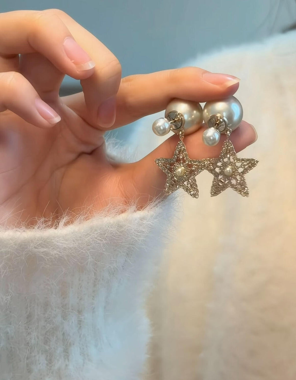 Dior Textured Star Pearl-Look Earrings - product image 12
