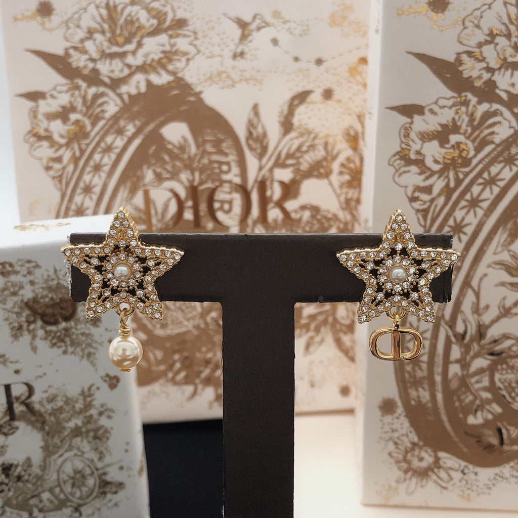 Dior Asymmetric Star CD Drop Earrings - product image 5
