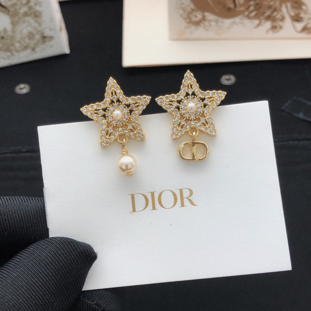 Dior Asymmetric Star CD Drop Earrings - product image 4