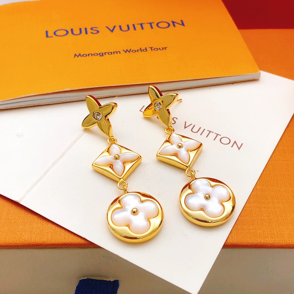 Louis Vuitton White Mother-of-Pearl Tassel Earrings - album image 3