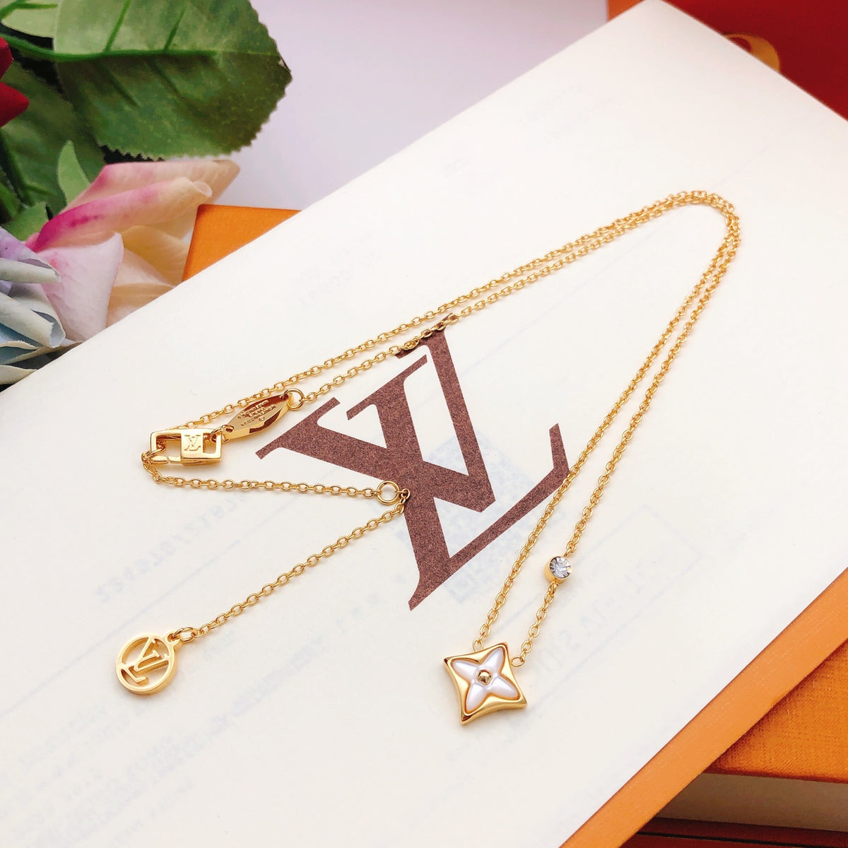Louis Vuitton Gold-Tone White Mother-of-Pearl Necklace - album image 7