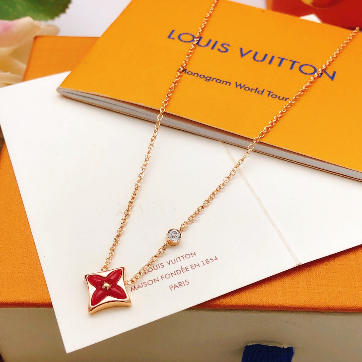 Louis Vuitton Rose Gold-Tone Gold-Tone Red Mother-of-Pearl Necklace - album image 2