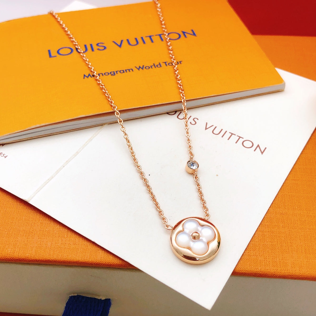 Louis Vuitton Rose Gold-Tone Gold-Tone White Mother-of-Pearl Necklace - album image 1