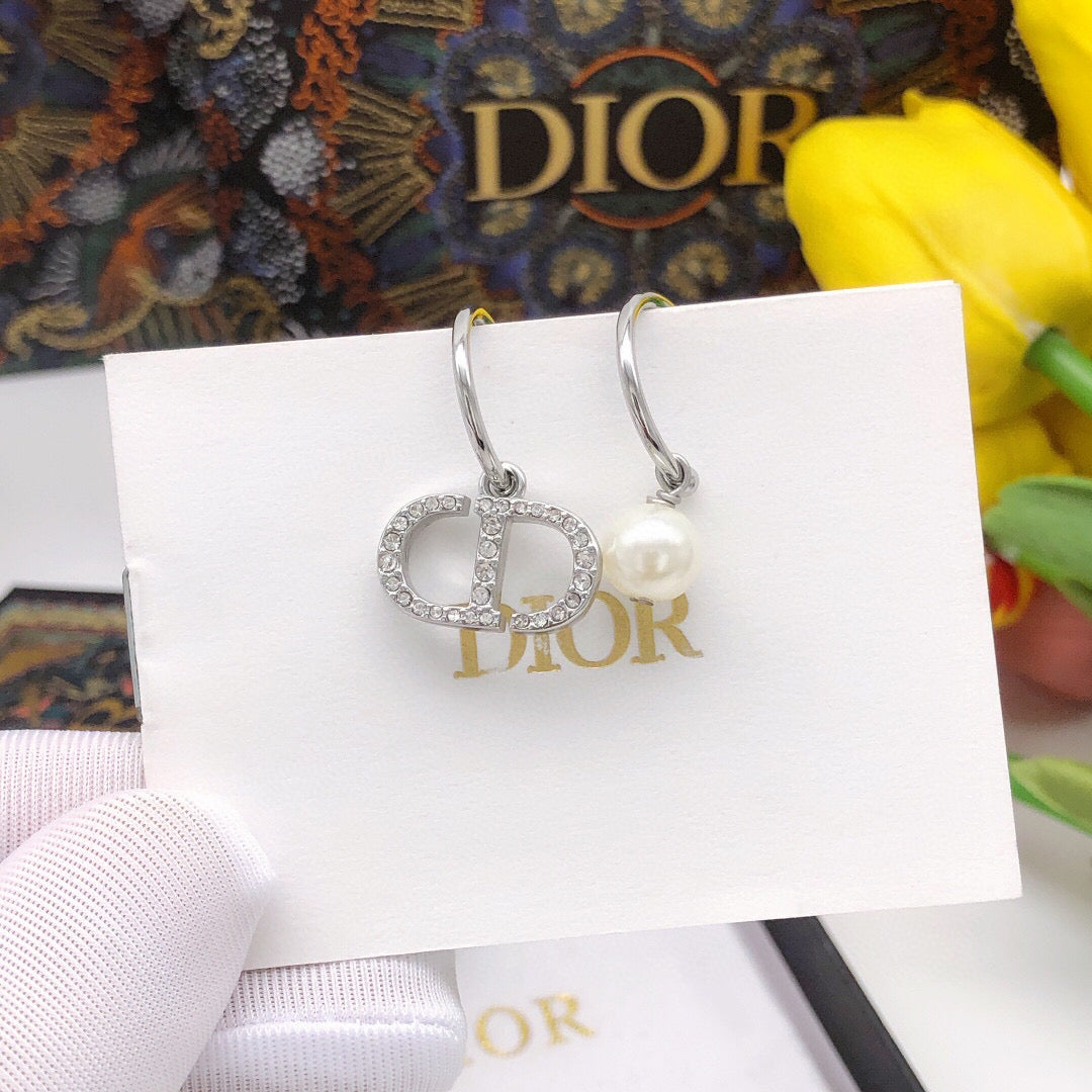 Dior Silver-Tone Star Pearl-Look Earrings - product image 2