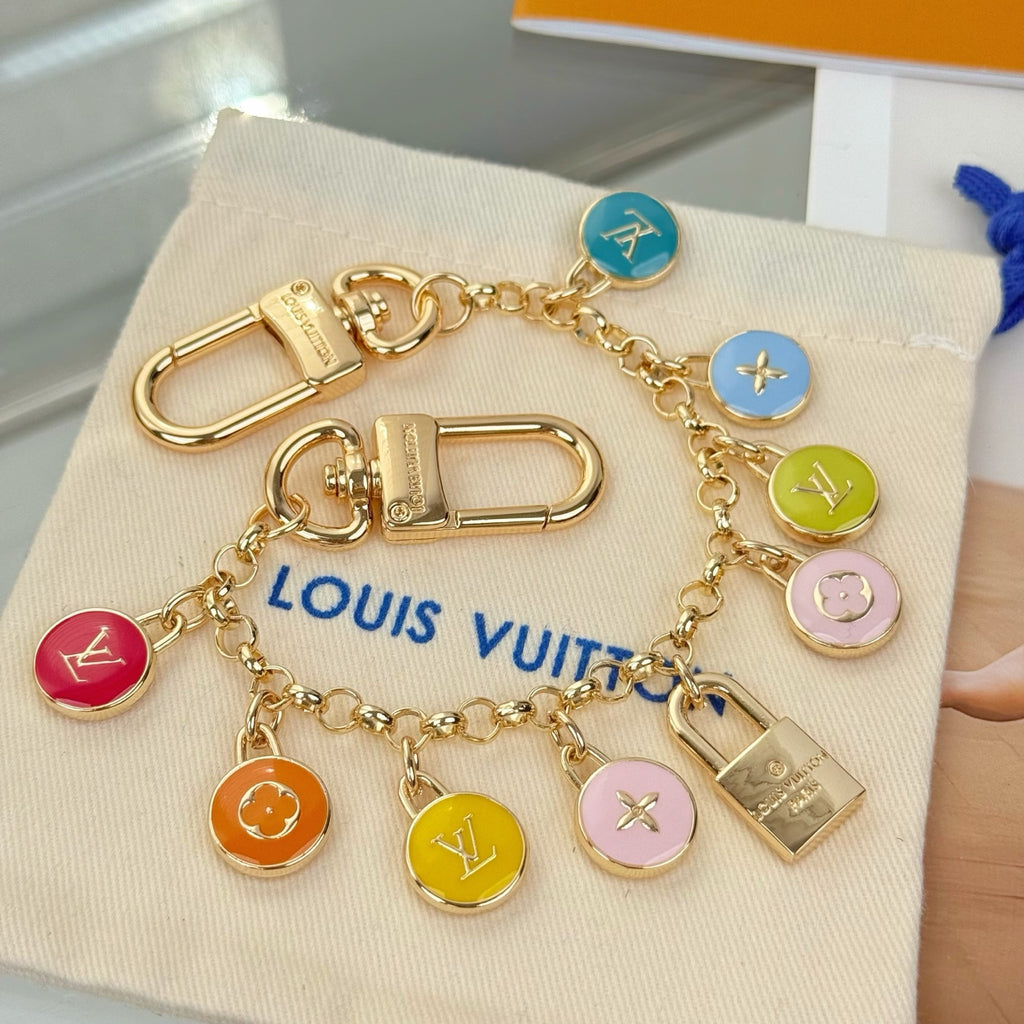 Louis Vuitton Spring Street Flower Monogram LV Letter Keychain - album image 5