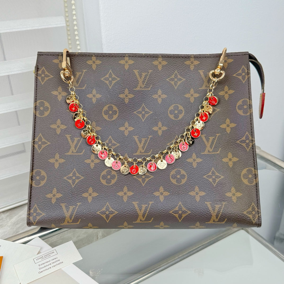 Louis Vuitton Spring Street Flower Monogram LV Letter Long Keychain - album image 7