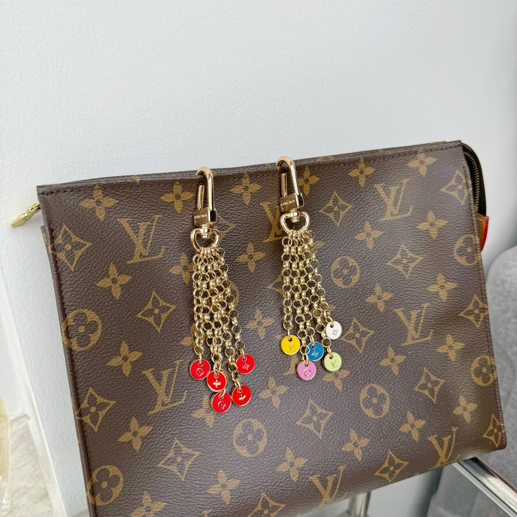 Louis Vuitton Confetti Chain Multicolor Flower Monogram LV Letter Padlock Keychain - album image 6