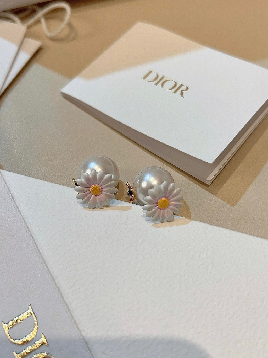 Dior Pink Daisy Pearl-Look Earrings - product image 13