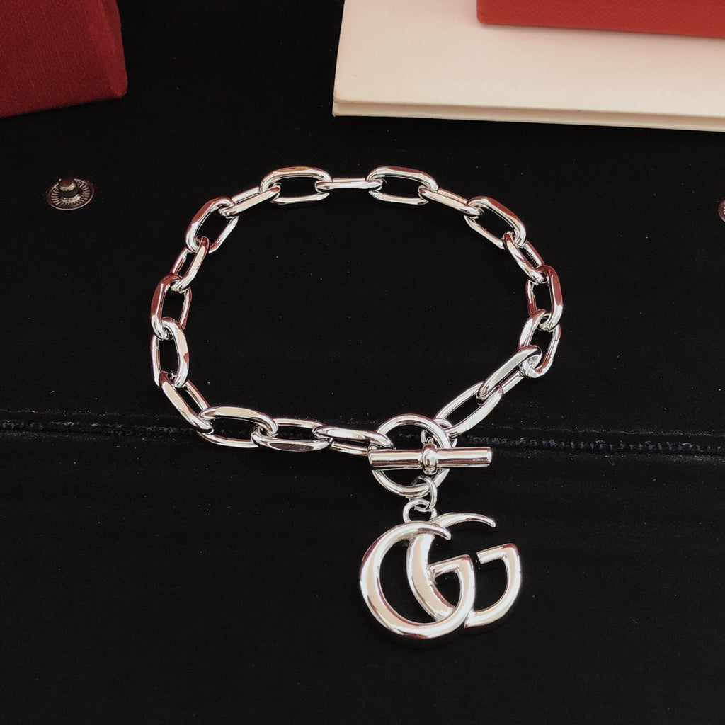 Gucci Polished Bracelet - album image 2