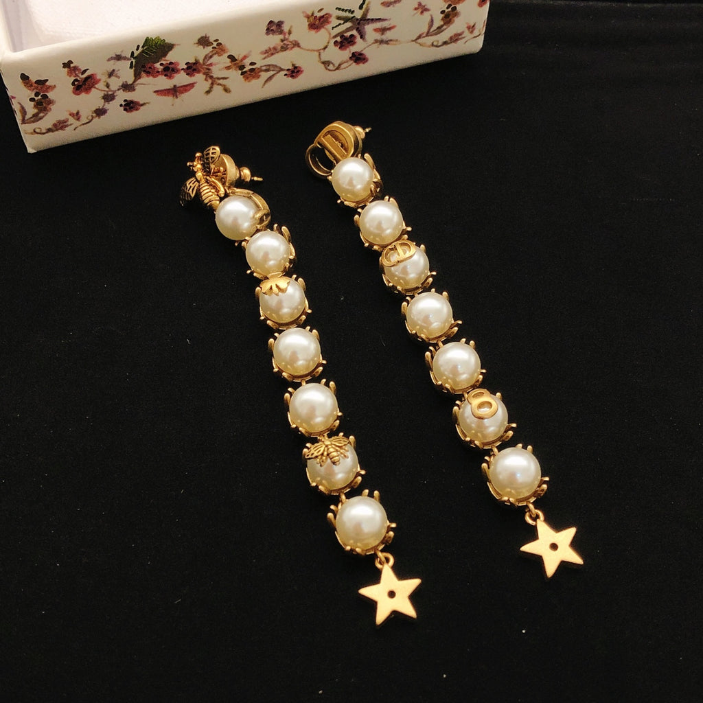 Dior Pearl-Look Chain Star Earrings - product image 4
