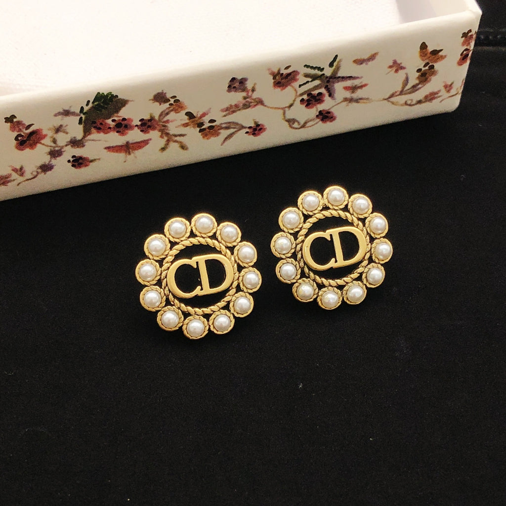 Dior Gold-Tone Pearl-Look Halo Stud Earrings - product image 3