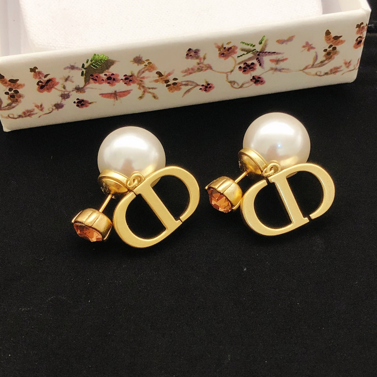 Dior Amber Front CD Tribales Earrings - product image 3