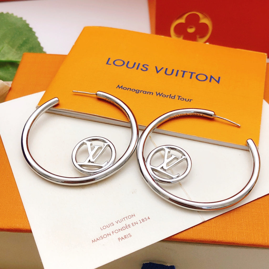 Louis Vuitton Circular Polished Earrings - album image 2