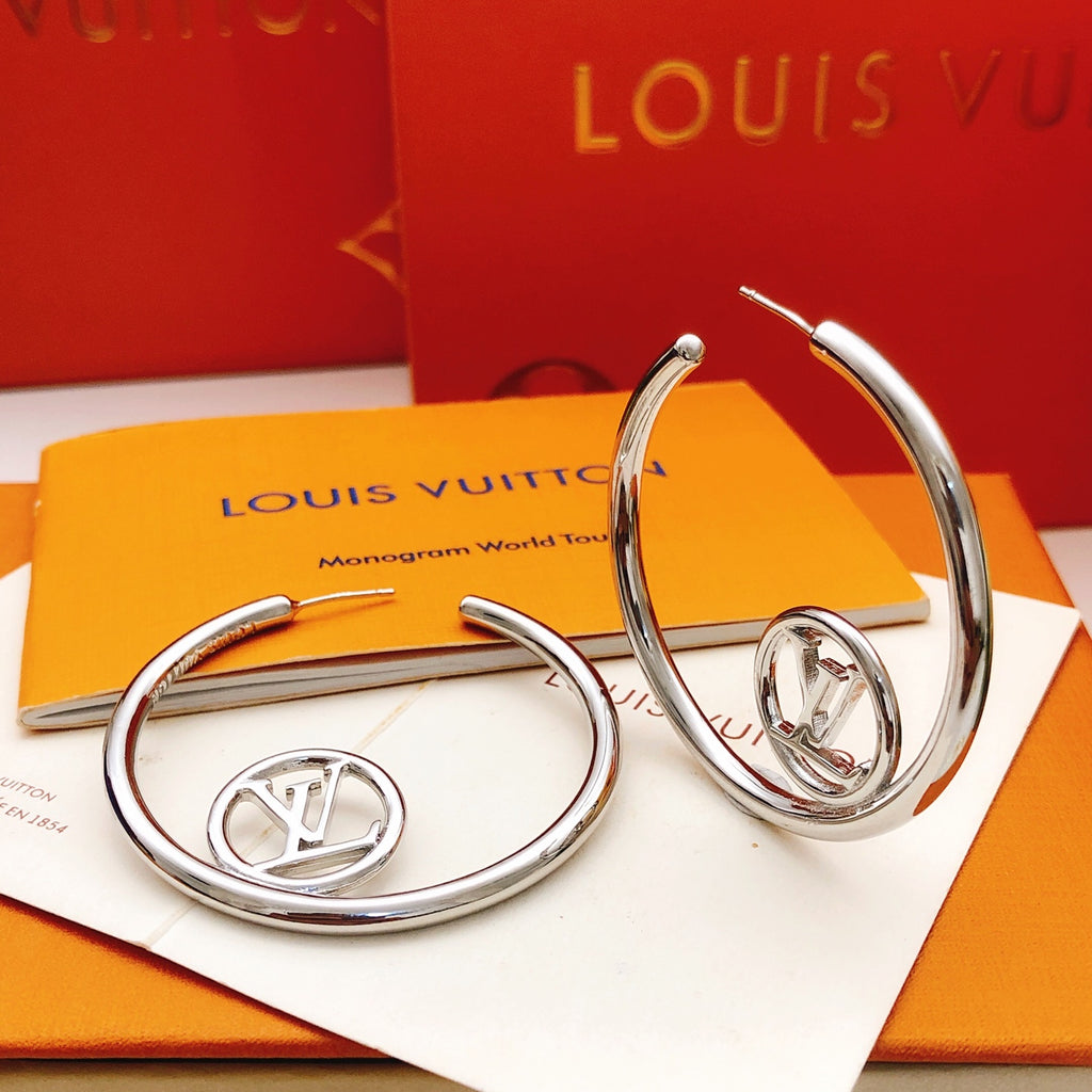 Louis Vuitton Circular Polished Earrings - album image 4