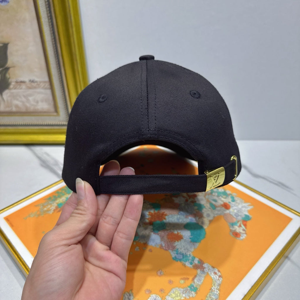Louis Vuitton Baseball Cap - image 8