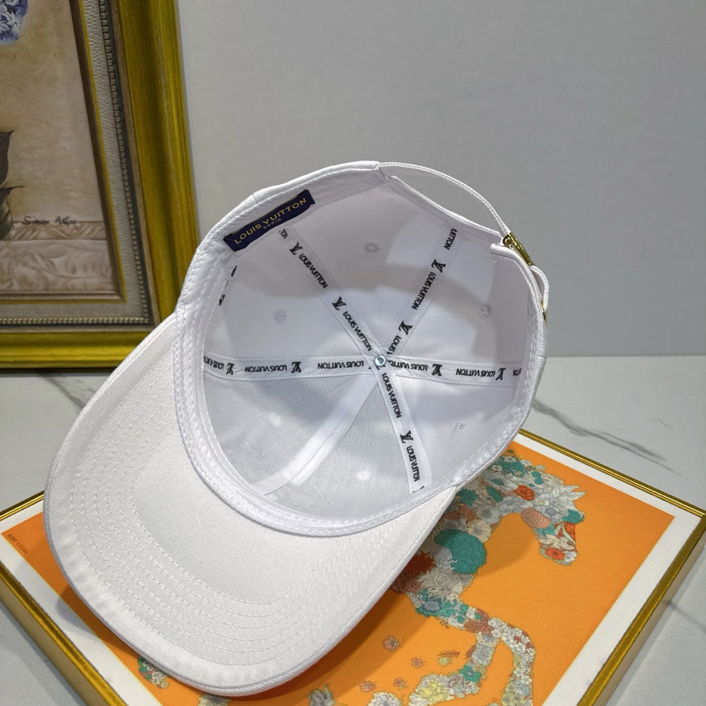 Louis Vuitton Baseball Cap - image 9