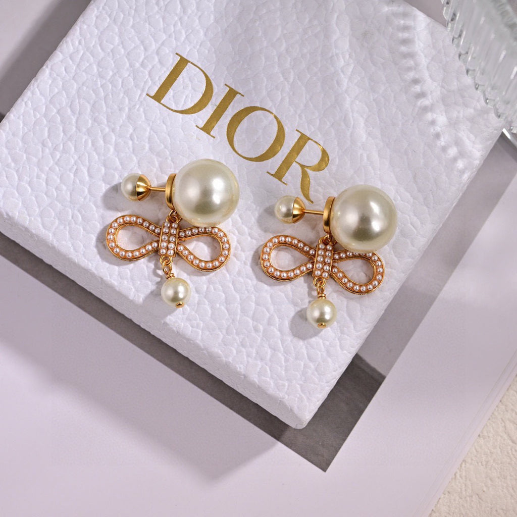 Dior Rose-Gold-Tone Bow Pearl-Look Jewelry - product image 1