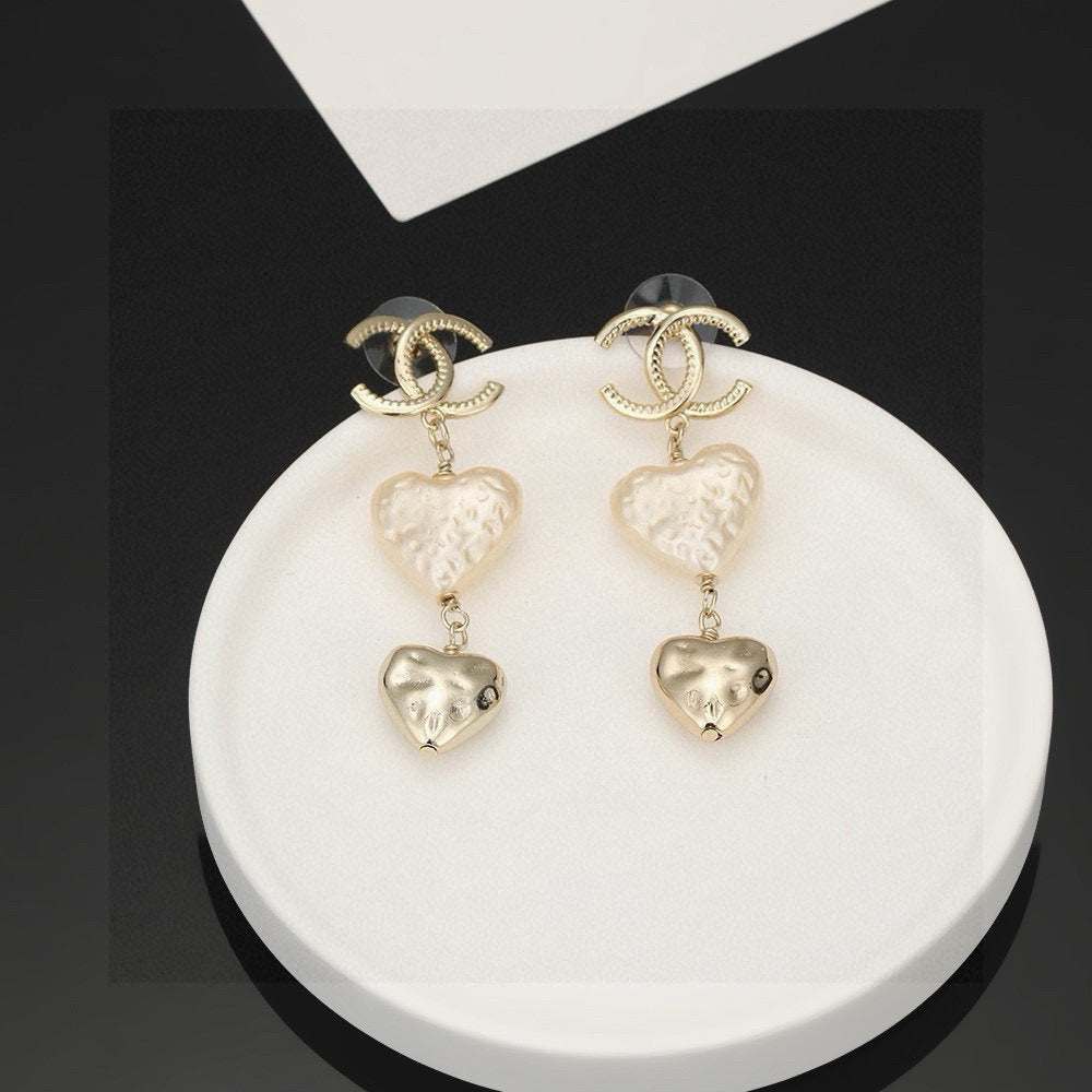 Chanel Gold-Tone Heart Earrings - album image 2