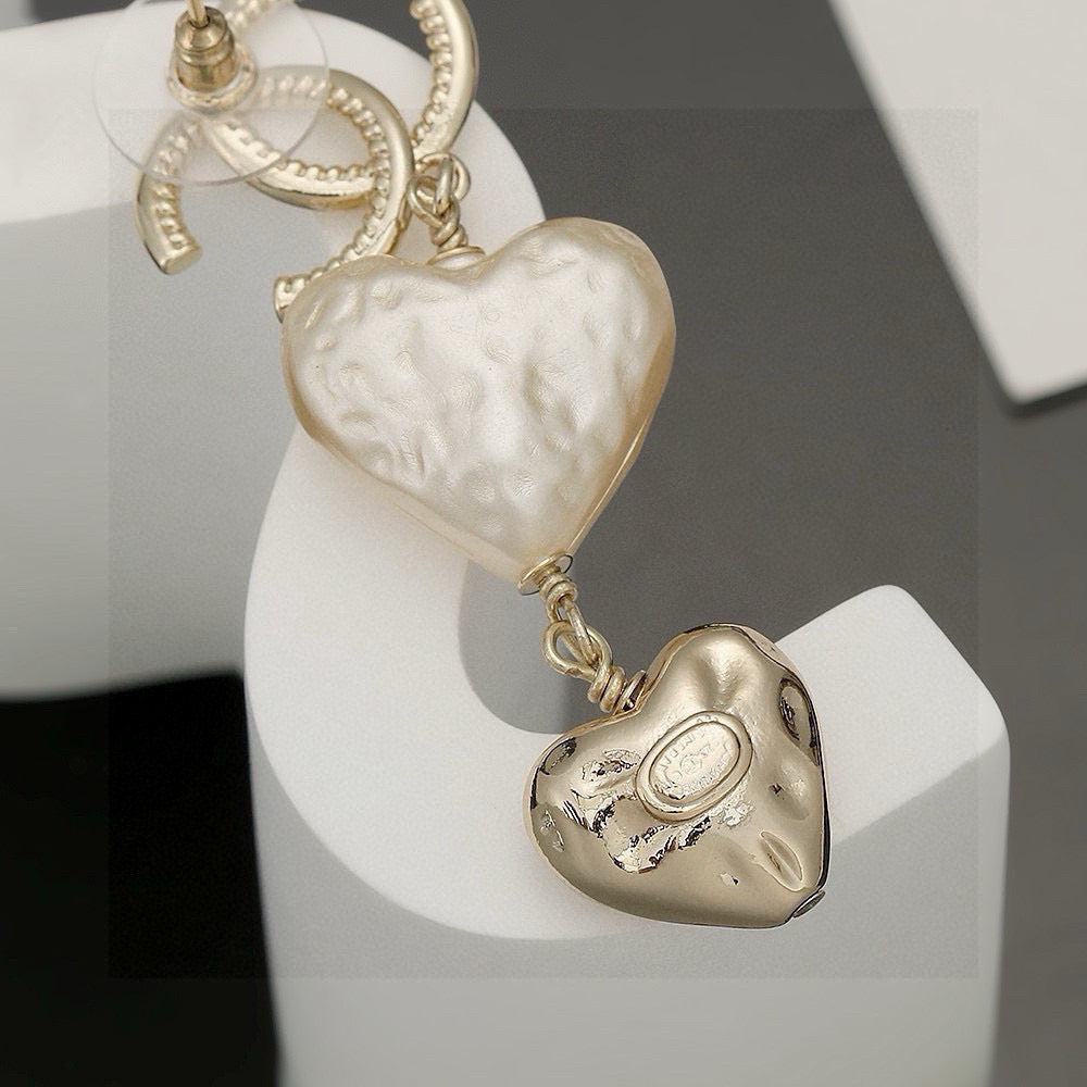 Chanel Gold-Tone Heart Earrings - album image 8