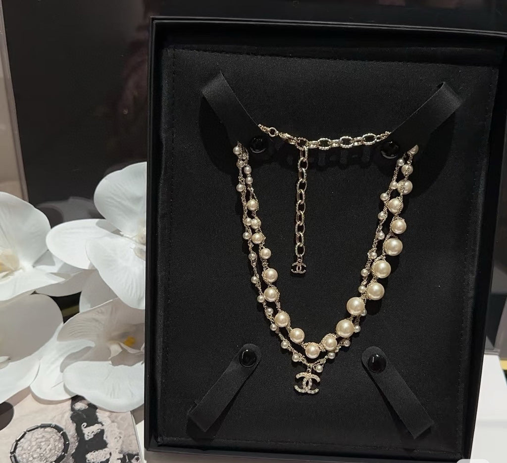 Chanel Pearl Double-Layer Circular Necklace - album image 6