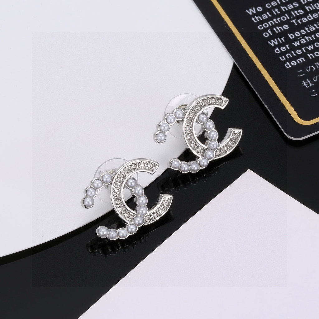 Chanel Gold-Tone CC Stud Earrings - album image 5