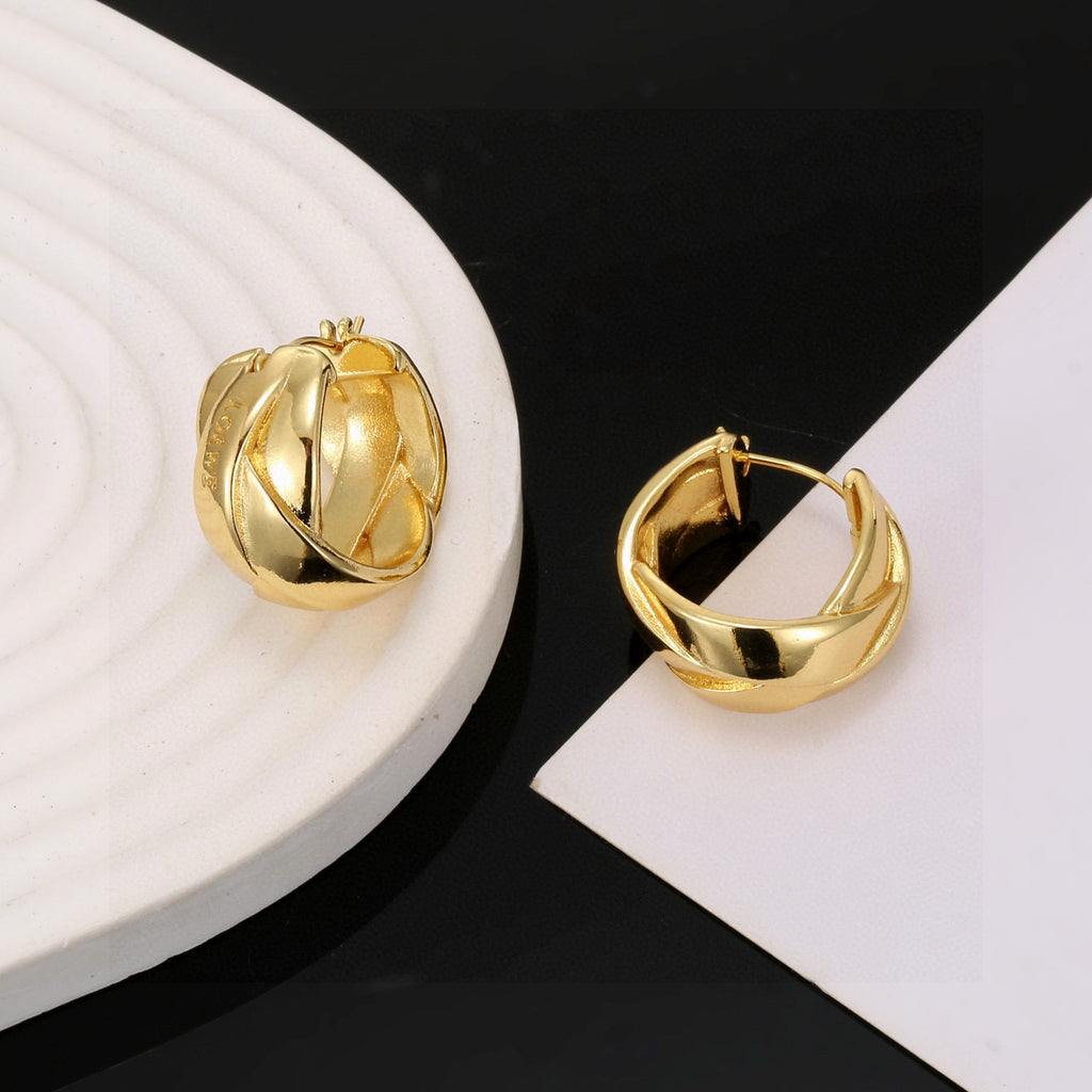 Loewe Gold-Tone Sculpted Fold Stud Earrings - product image 3