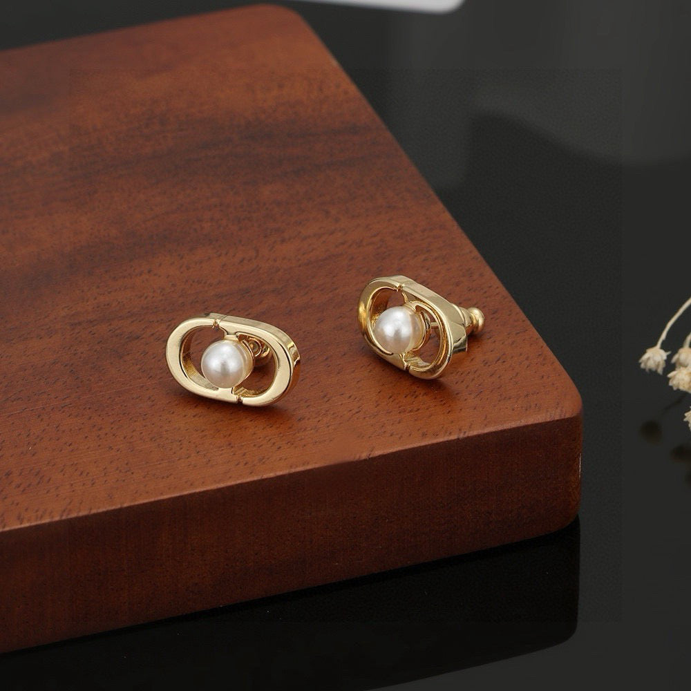 Dior Polished Oval CD Stud Earrings - product image 4