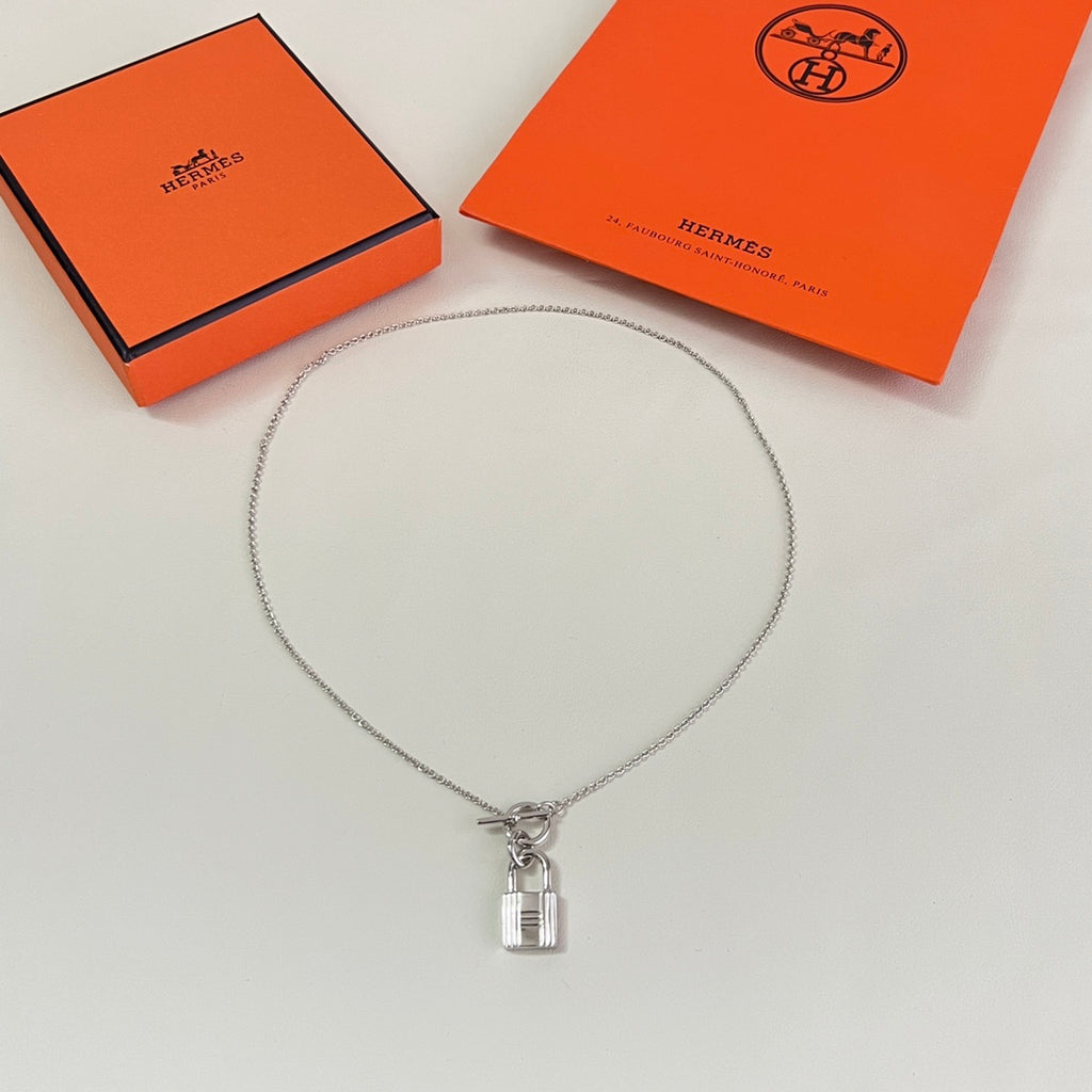 Hermès Silver-Tone Double Anchor-Link Necklace - album image 2