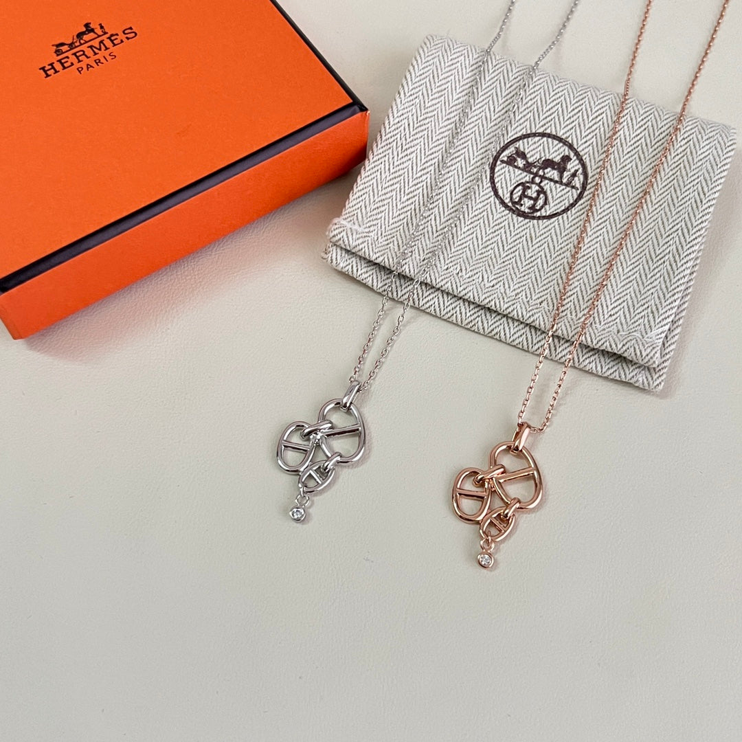Hermès Silver-Tone Horse-Head Outline Pendant Necklace - album image 3
