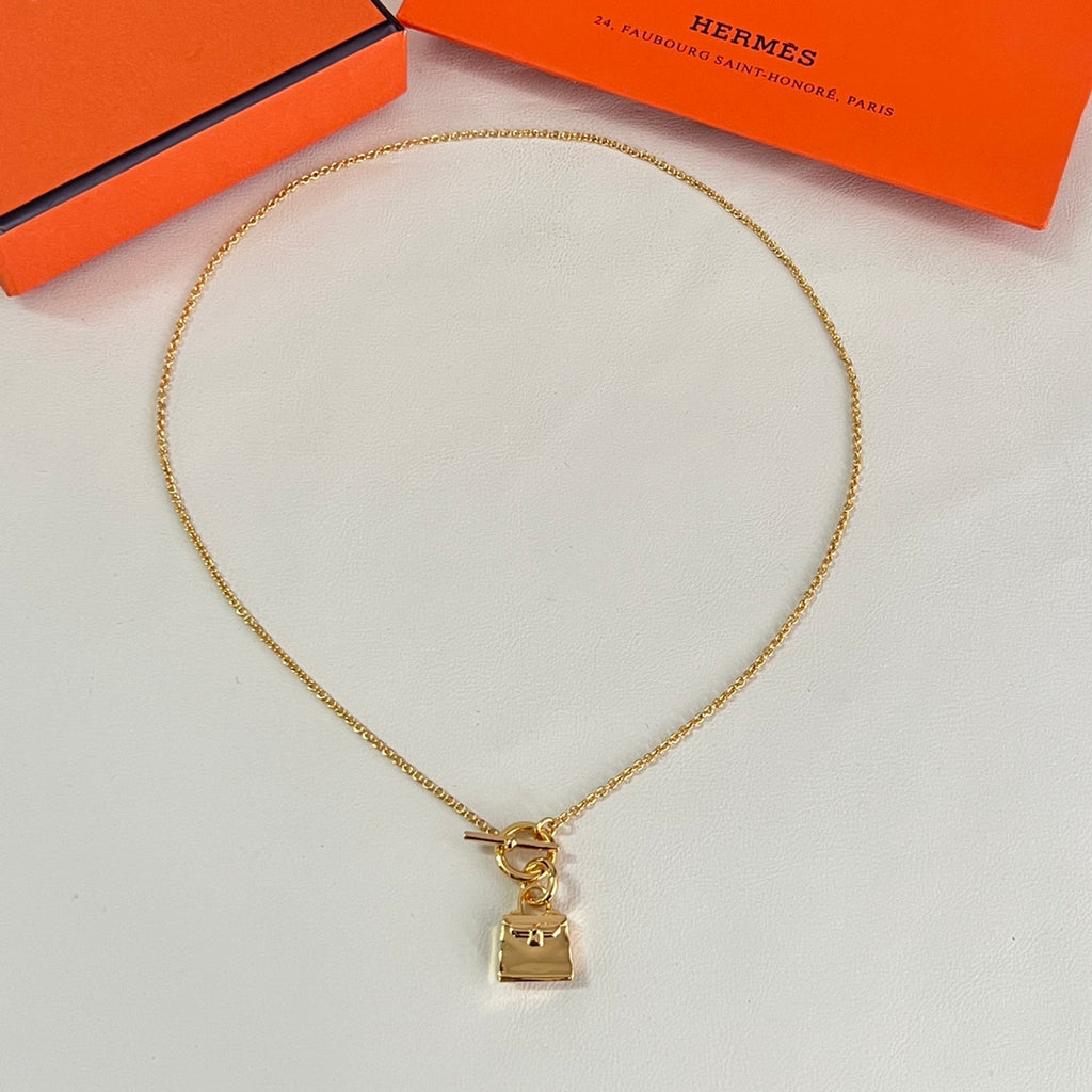 Hermès Gold-Tone Rectangular Tag Pendant Necklace - album image 5