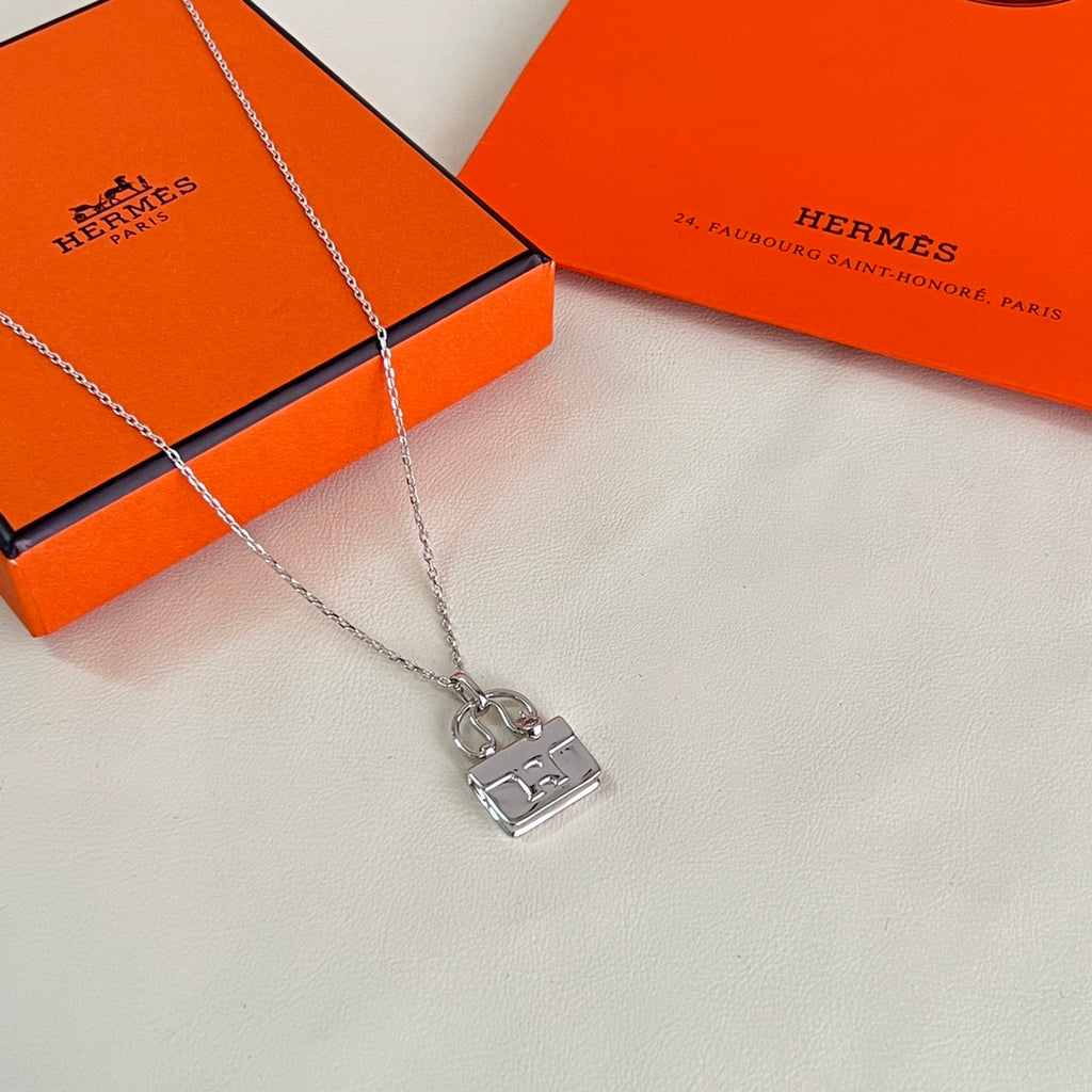 Hermès Silver-Tone Patterned Square Pendant Necklace - album image 4