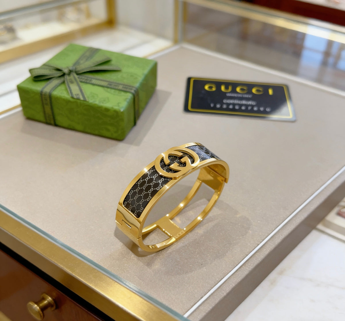 Gucci Anger Forest Interlocking G Antiqued Bangle - album image 7