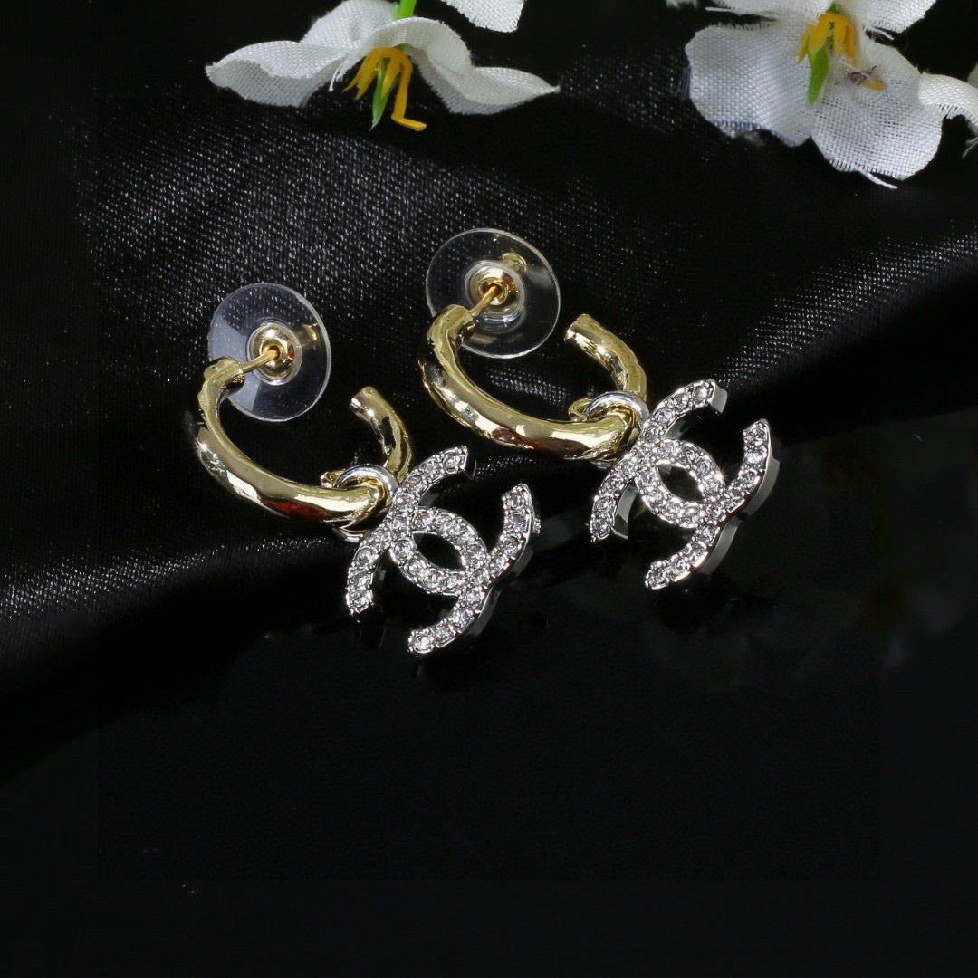 Chanel CC Earrings with Oval Link Tops - album image 5