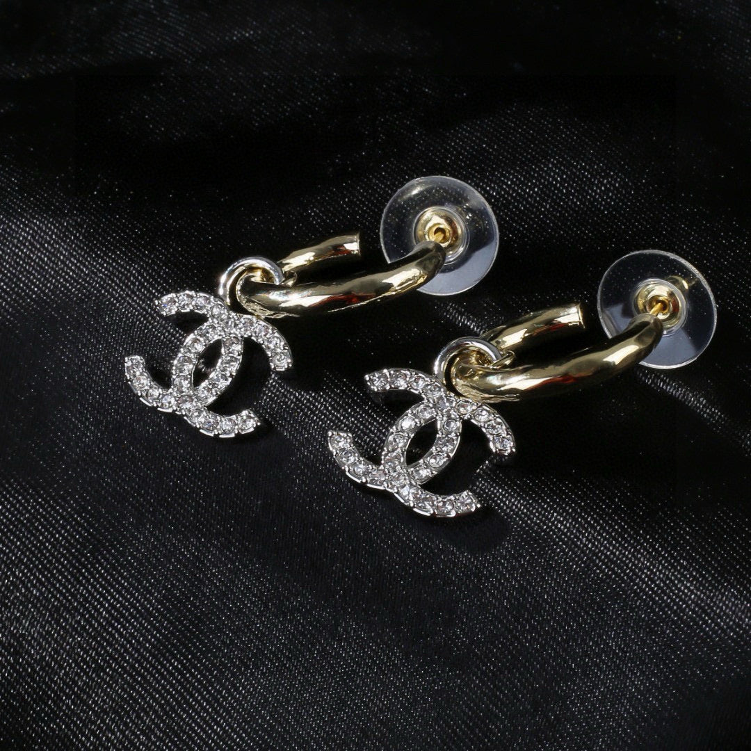Chanel CC Earrings with Oval Link Tops - album image 6