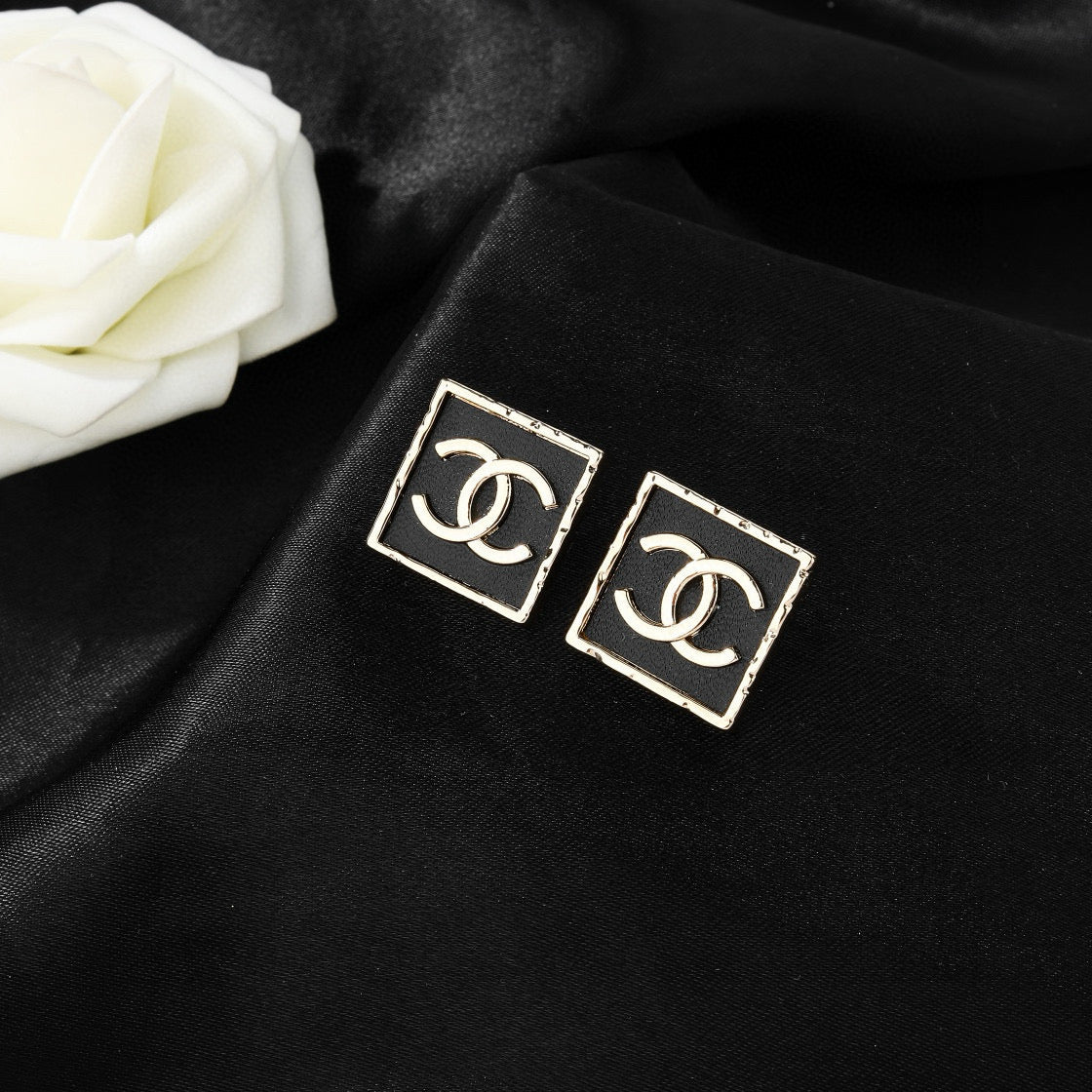 Chanel Square CC Stud Earrings - album image 3