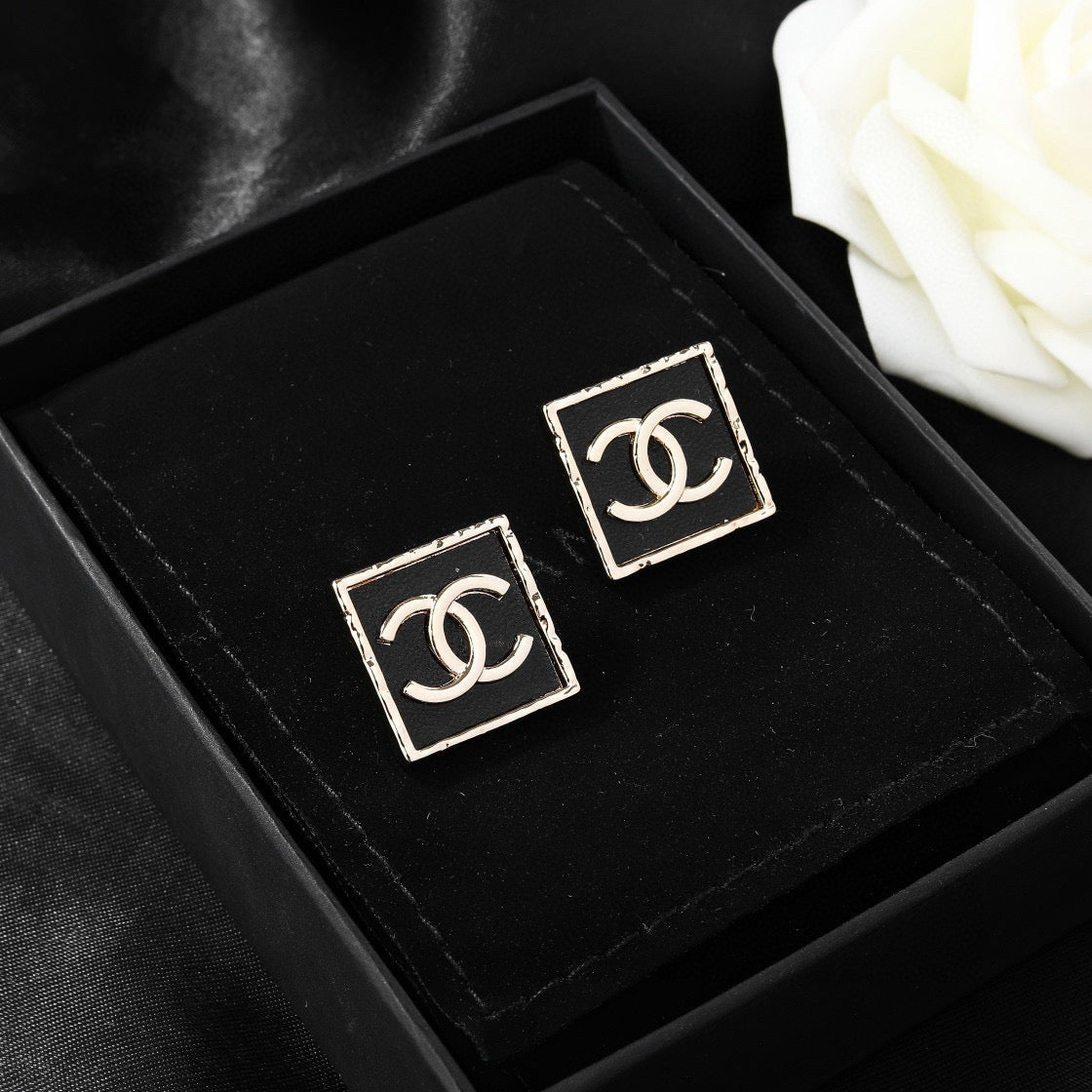 Chanel Square CC Stud Earrings - album image 8