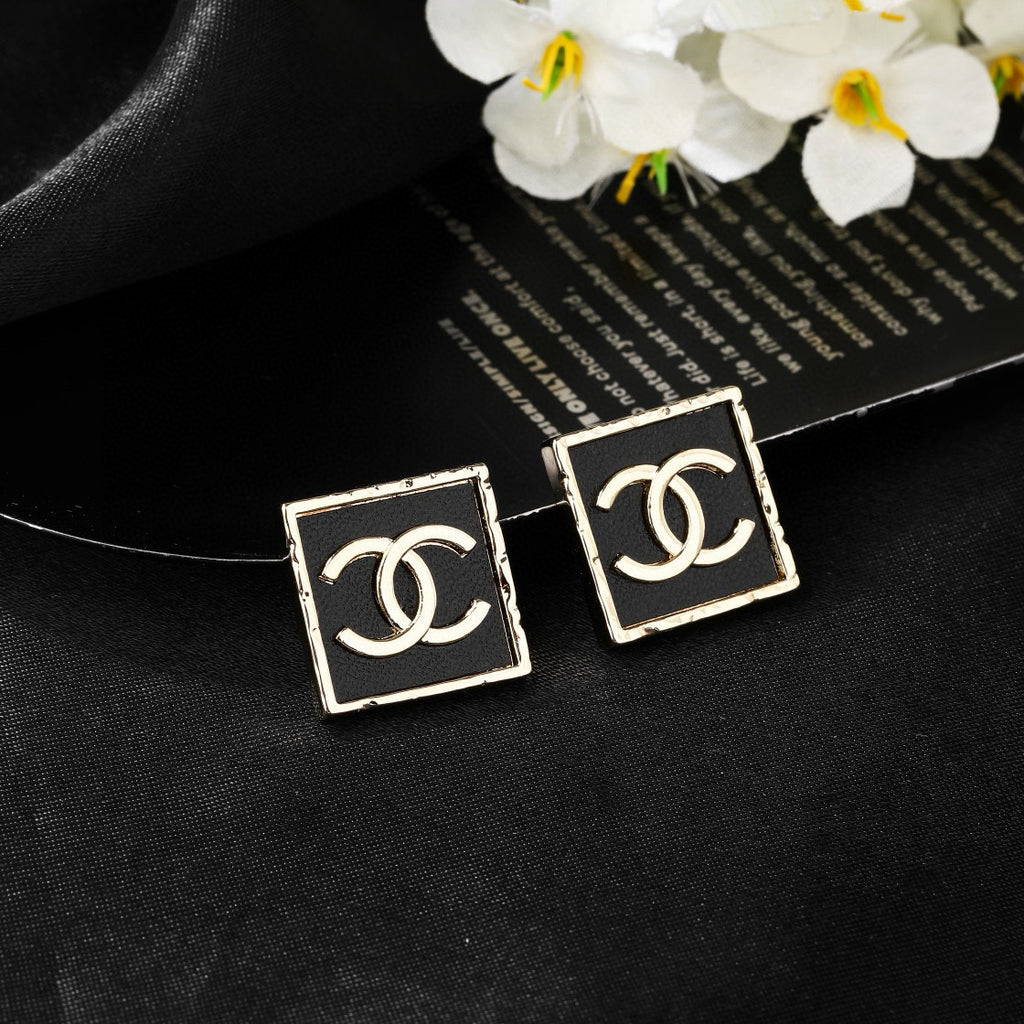 Chanel Square CC Stud Earrings - album image 7