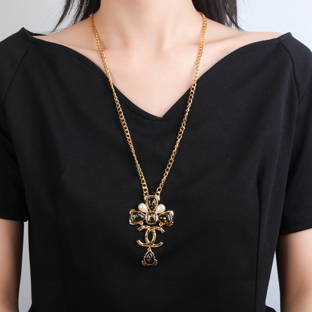 Chanel Interlocking C Necklace - album image 8