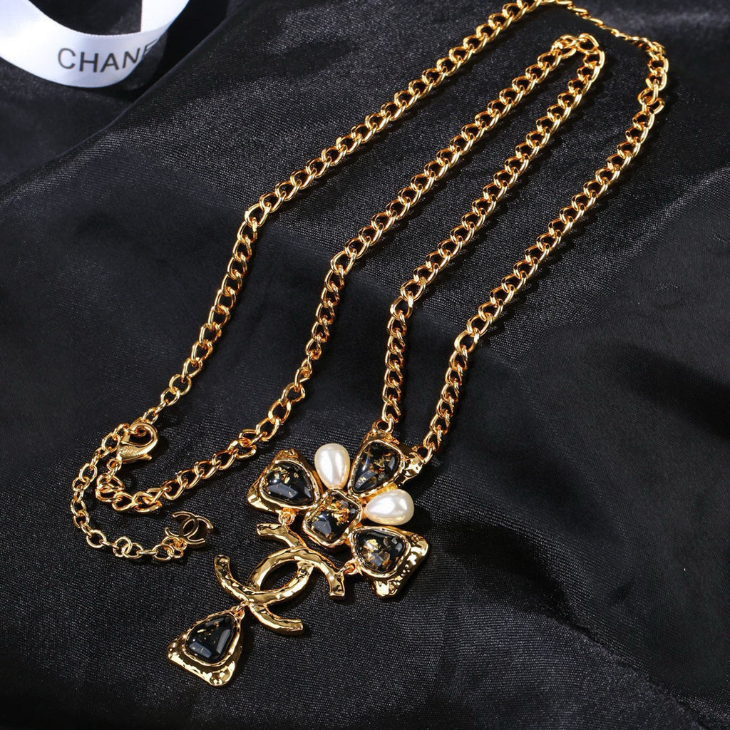 Chanel Interlocking C Necklace - album image 2
