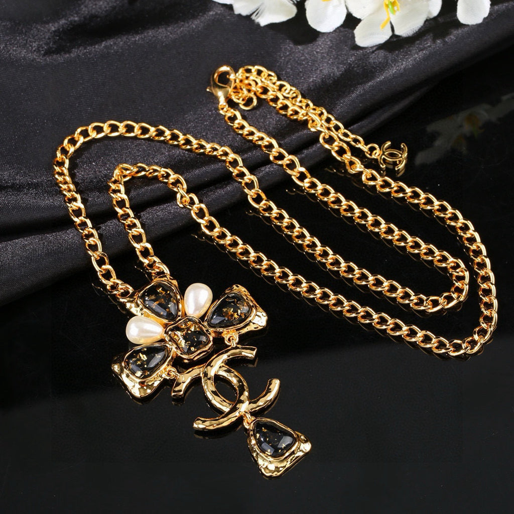 Chanel Interlocking C Necklace - album image 6