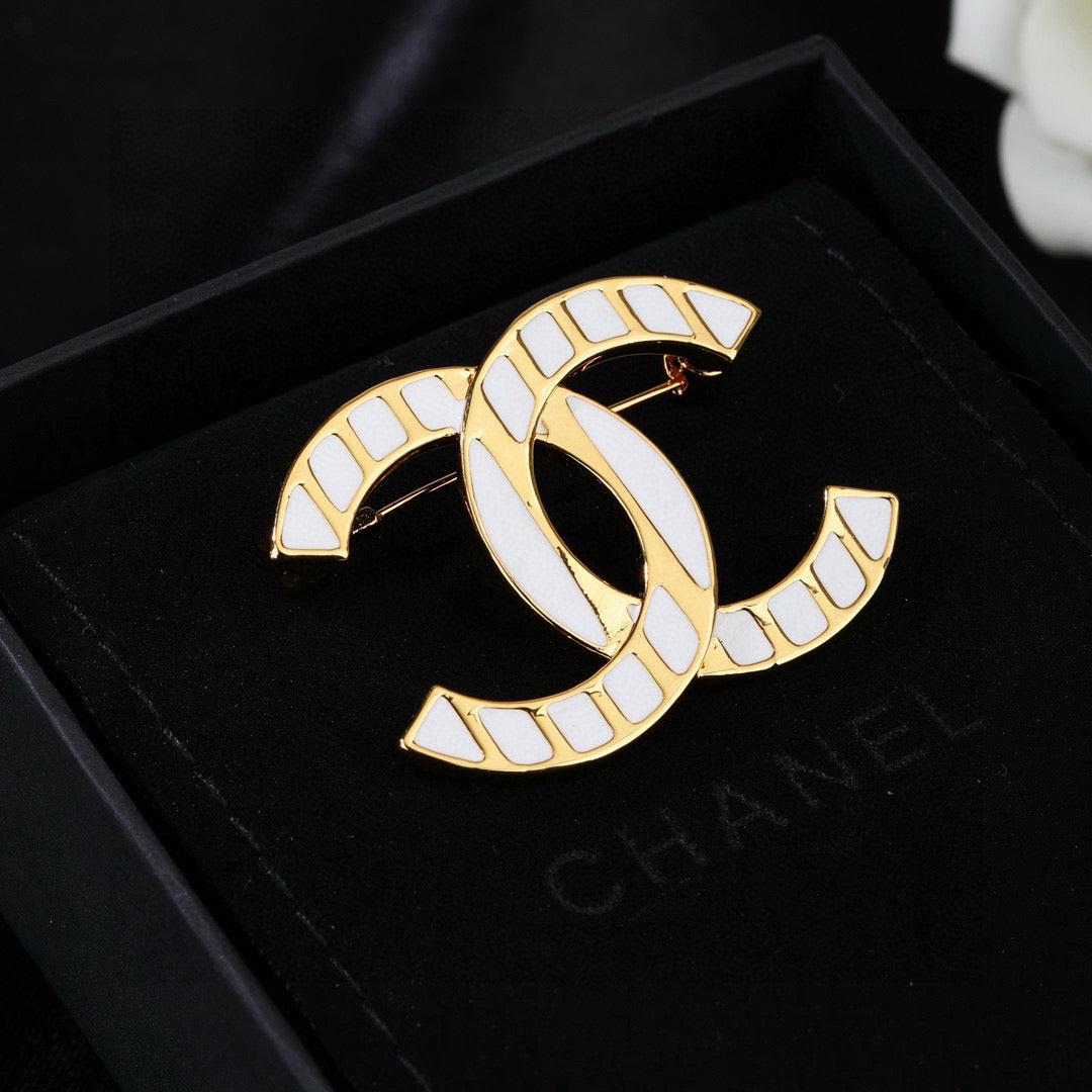 Chanel Interlocking C Brooch - album image 2