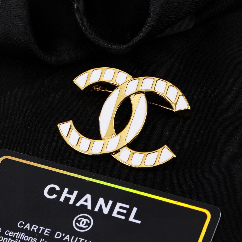 Chanel Interlocking C Brooch - album image 3