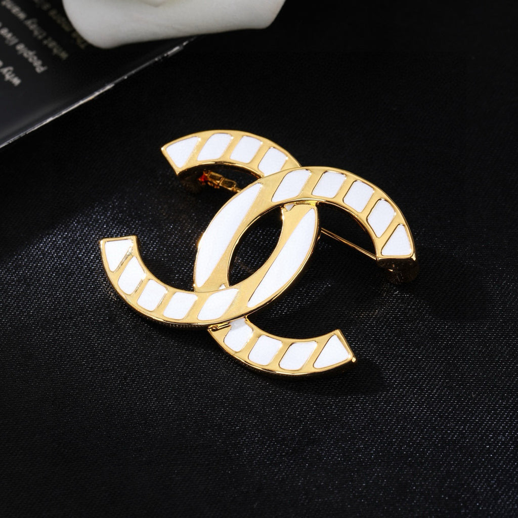 Chanel Interlocking C Brooch - album image 5