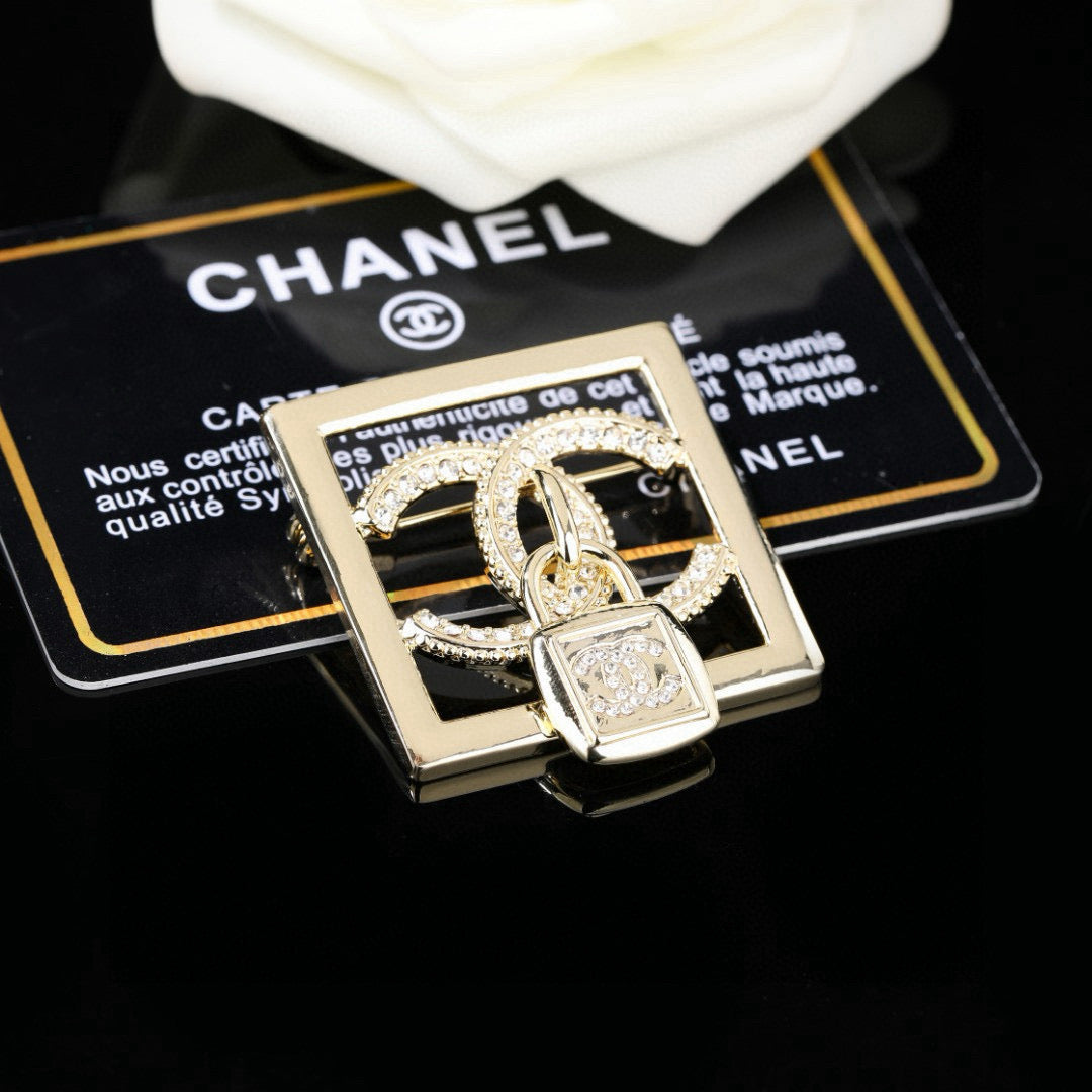 Chanel Interlocking C Padlock Brooch - album image 4